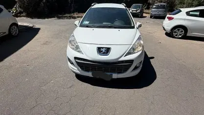 Usata Peugeot 207 73 CV (53 kW) 2012 Bianco Station wagon