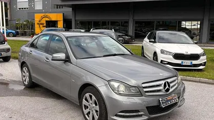 Begagnad Mercedes C200 Elegance 136 HK (100 kW) 2012 Silver Sedan