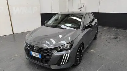 Usata Peugeot 208 Allure 102 CV (75 kW) 2025 Grigio Utilitaria