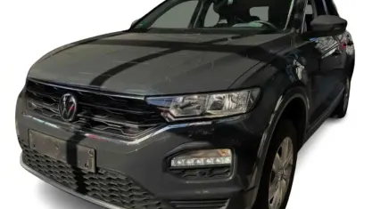 Usata VW T-Roc Style 110 CV (80 kW) 2022 Grigio SUV