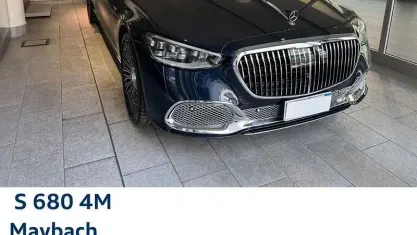 Usata Mercedes S680 Maybach Premium Plus 612 CV (450 kW) 2022 Blu/azzurro Berlina