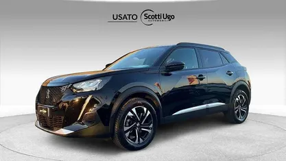 Nero Usata 2023 Peugeot 2008 Allure SUV | 20.500 € (Buon prezzo)