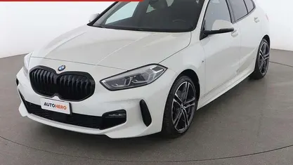 Usata BMW 118 M Sport 136 CV (100 kW) 2021 Bianco Utilitaria
