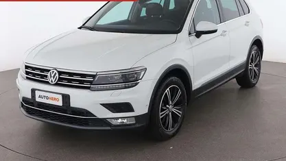 Bianco Usata 2017 VW Tiguan Executive SUV | 18.599 € (Buon prezzo)