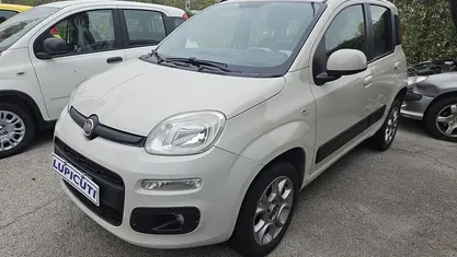 Usata Fiat Panda Lounge 86 CV (63 kW) 2015 Beige Utilitaria