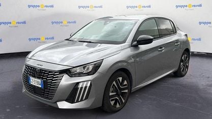 Usata Peugeot 208 Allure 101 CV (74 kW) 2025 Grigio Utilitaria