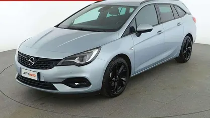 Usata Opel Astra Ultimate 122 CV (89 kW) 2019 Grigio Station wagon