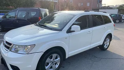 Bianco Usata 2012 Fiat Freemont SUV | 5900 € (Buon prezzo)