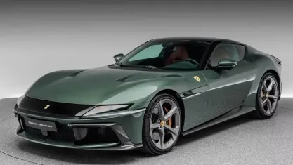 Nuova Ferrari 12 Cilindri 830 CV (610 kW) 2025 Verde toscana Coupé