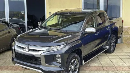 Usata 2020 Mitsubishi L200 Pick-up | 27.900 € (Buon prezzo)