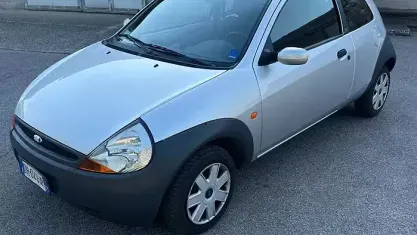 Usata Ford Ka Collection 69 CV (50 kW) 2007 Grigio Utilitaria