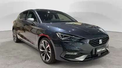 Nuova Seat Leon FR 150 CV (110 kW) 2025 Magnetic tech Utilitaria