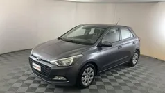 Grigio Usata 2015 Hyundai i20 Classic Tre volumi | 7599 € (Buon prezzo)