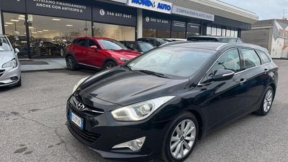 Usata Hyundai i40 Comfort 136 CV (100 kW) 2013 Nero Station wagon