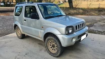 Usata Suzuki Jimny 82 CV (60 kW) 2001 Grigio SUV