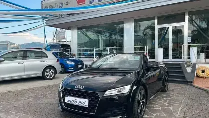 Usata Audi TT Roadster S-Line 184 CV (135 kW) 2016 Nero Cabrio