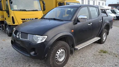 Usata Mitsubishi L200 136 CV (100 kW) 2010 Pick-up