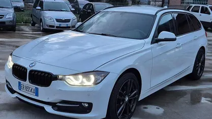 Usata BMW 320 Sport Line 186 CV (136 kW) 2013 Station wagon