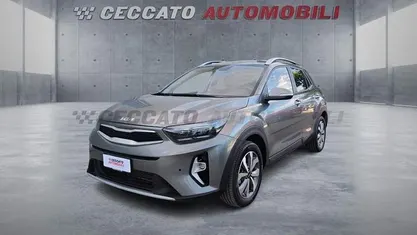 Usata Kia Stonic Style 79 CV (58 kW) 2025 Grigio SUV