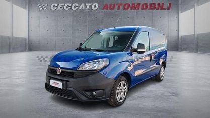 Usata Fiat Doblò 95 CV (69 kW) 2018 Blu Monovolume