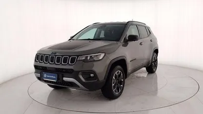 Usata 2023 Jeep Compass SUV | 24.900 € (Buon prezzo)