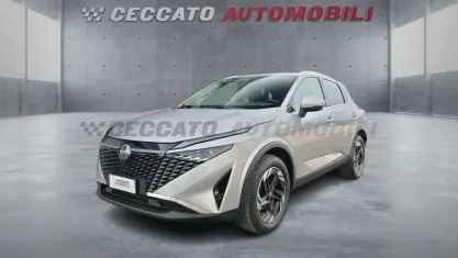 Usata Nissan Qashqai N-Connecta 140 CV (102 kW) 2025 Grigio SUV
