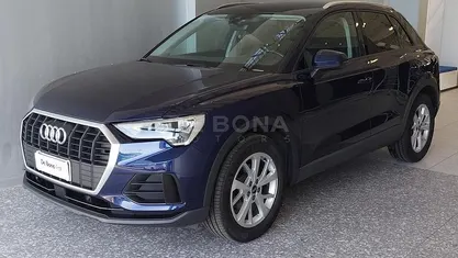 Usata Audi Q3 Business 150 CV (110 kW) 2021 Blu navarra met. SUV