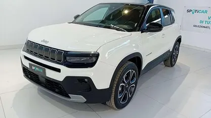 Bianco Nuova 2025 Jeep Avenger Summit SUV | 27.500 € (Buon prezzo)