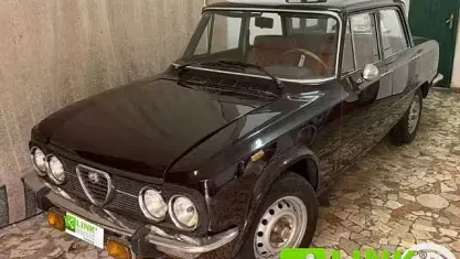 Usata Alfa Romeo Giulia 1300 Super 86 CV (63 kW) 1970 Grigio Berlina