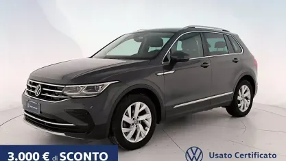 Usata VW Tiguan Elegance 150 CV (110 kW) 2020 Dolphin grey metallizzato SUV