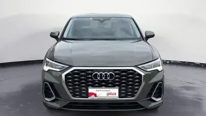Usata Audi Q3 Sportback Ambiente 150 CV (110 kW) 2025 Grigio SUV