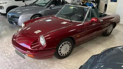 Usata Alfa Romeo Spider 106 CV (77 kW) 1991 Cabrio