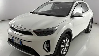 Bianco Usata 2025 Kia Stonic Style SUV | 16.400 € (Buon prezzo)