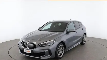 Grigio Usata 2022 BMW 118 M Sport Due volumi | 21.399 € (Ottimo prezzo)
