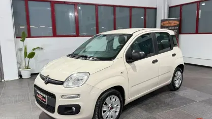 Usata Fiat Panda Lounge 95 CV (69 kW) 2016 Beige Utilitaria