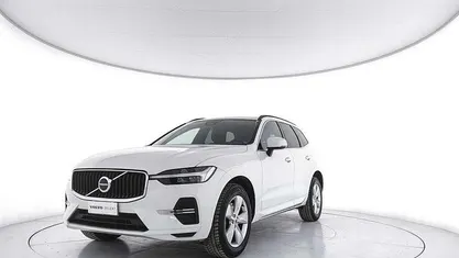 Usata Volvo XC60 Momentum 197 CV (144 kW) 2022 SUV