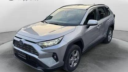 Begagnad Toyota RAV4 Hybrid Active 218 HK (160 kW) 2022 Silver SUV