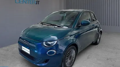 Blu Usata 2021 Fiat 500e Icon Due volumi | 14.900 € (Buon prezzo)