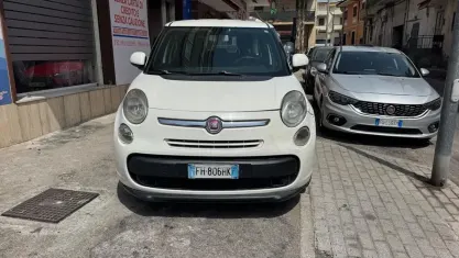 Usata Fiat 500L Lounge 84 CV (61 kW) 2013 Bianco Monovolume