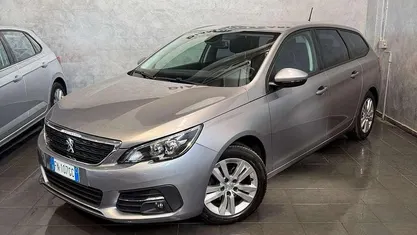 Usata Peugeot 308 Allure 131 CV (96 kW) 2018 Grigio Station wagon