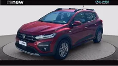 Rosso Usata 2022 Dacia Sandero Comfort Due volumi | 12.992 € (Buon prezzo)