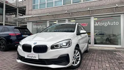 Usata BMW 216 Gran Tourer Comfort Edition 116 CV (85 kW) 2021 Bianco Monovolume