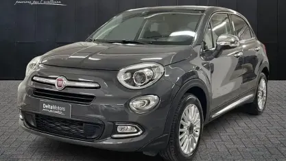Usata Fiat 500X Lounge 95 CV (69 kW) 2017 Grigio chiaro metallizzato SUV