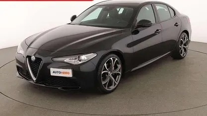 Usata Alfa Romeo Giulia Super 180 CV (132 kW) 2018 Nero Berlina