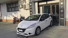 Usata 2014 Peugeot 208 Due volumi | 2900 € (Super prezzo)