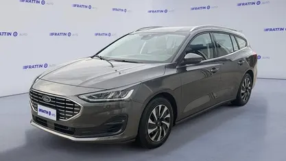Usata Ford Focus Titanium 116 CV (85 kW) 2025 Gray Station wagon