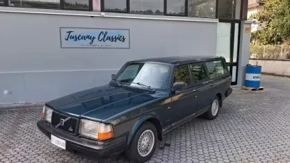 Usata Volvo Polar 109 CV (80 kW) 1991 Verde Station wagon