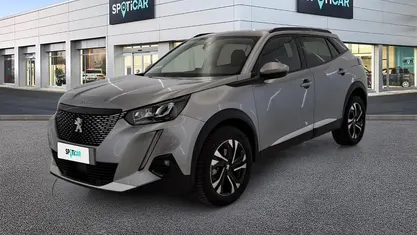 Usata Peugeot 2008 Allure 131 CV (96 kW) 2021 Grigio SUV