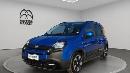Usata Fiat Panda Cross Cross 70 CV (51 kW) 2025 Utilitaria