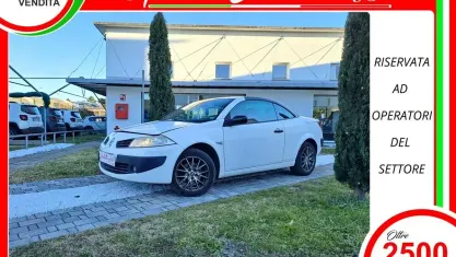Usata Renault Mégane Cabriolet Luxe 150 CV (110 kW) 2007 Bianco Cabrio